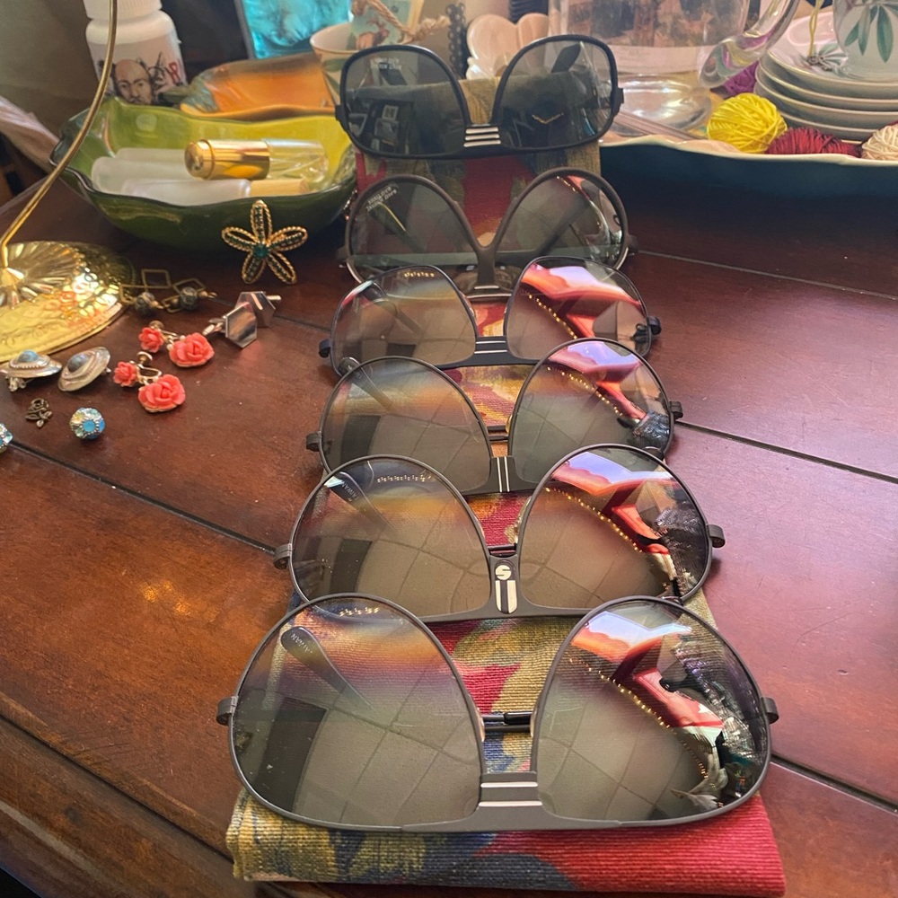 Set of Six Aviator Sunglasses - Gradient Smoke Lenses